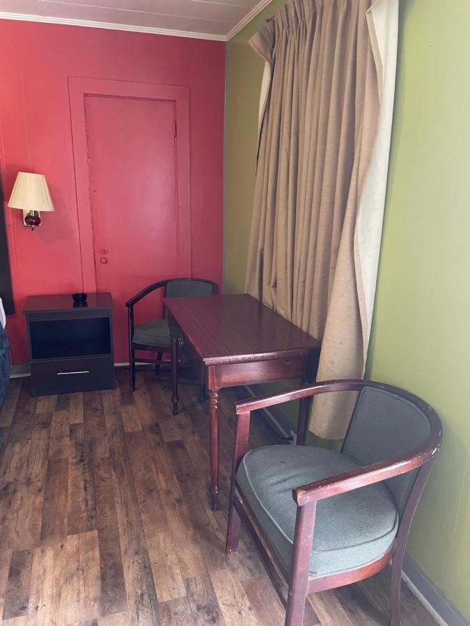 Budget Inn Monroeville Bagian luar foto