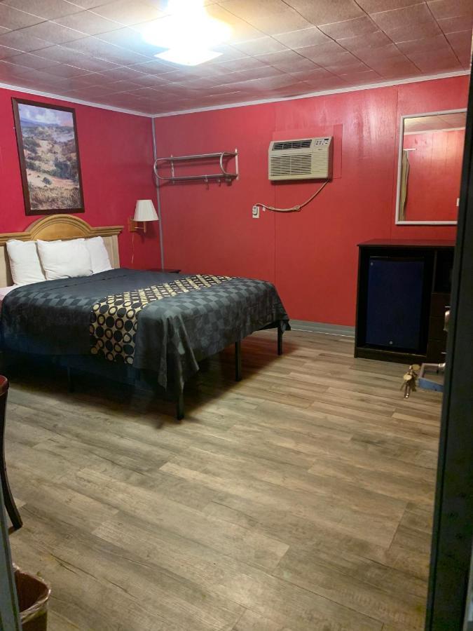 Budget Inn Monroeville Bagian luar foto